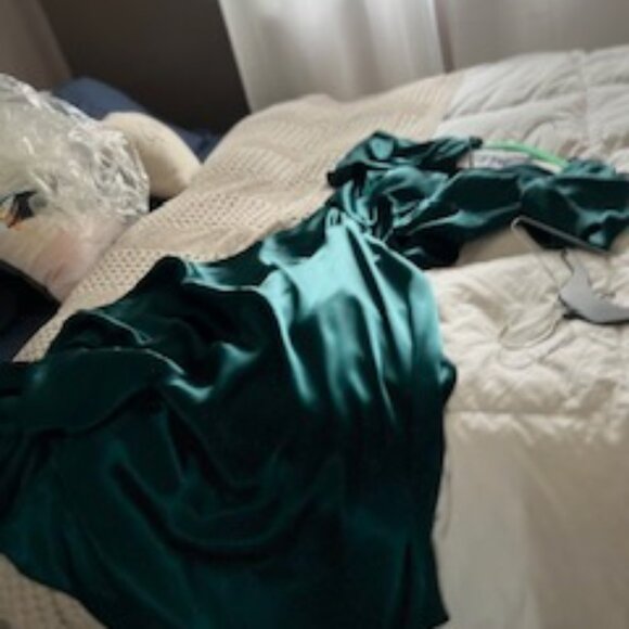 Deep Green Satin Gown for Weddings or Bridesmaids - Picture 2 of 8